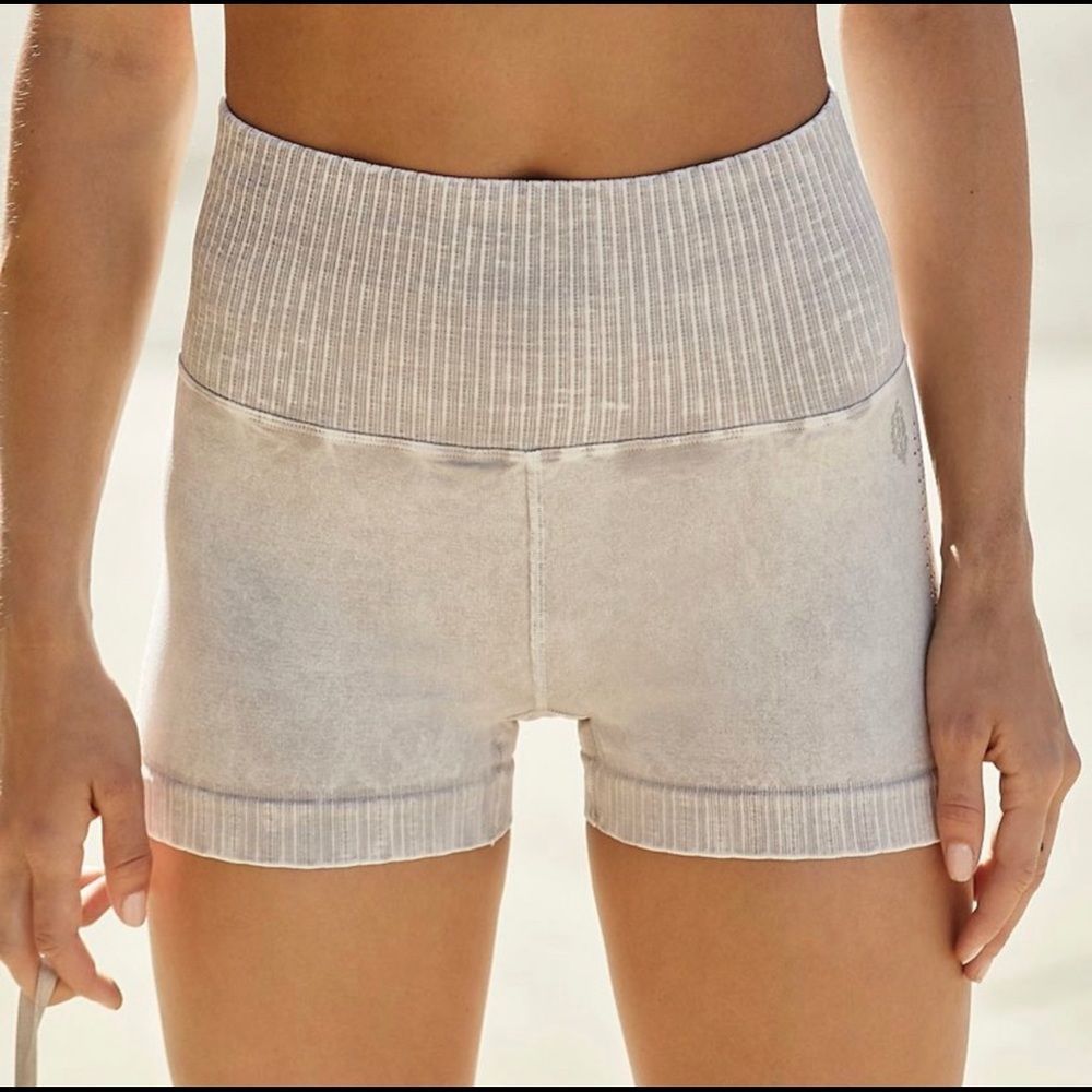 NWOT Free People Movement Good Karma Running Shorts Gray Size XL $48 - Picture 6 of 16